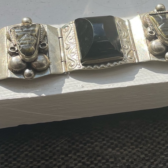 Vintage Sterling Silver Hecho En Mexico Aztec Mask Carved Onyx Panel B… - Picture 8 of 12